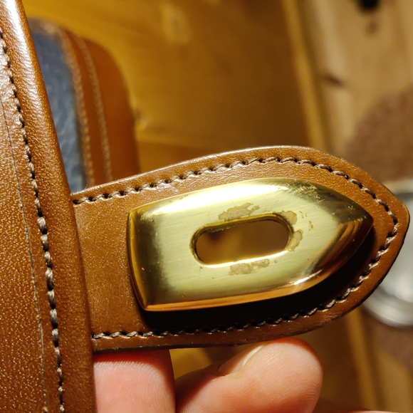 Dooney & Bourke All Weather Leather Vintage Carrier Bag - B702 - Picture 14 of 16